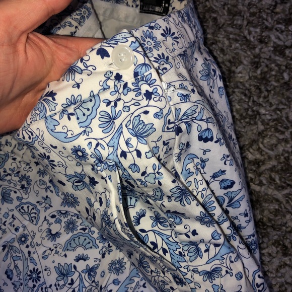 Willi Smith Paisley Capri - Picture 5 of 7